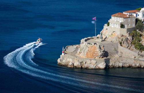 Rejs Jachtem w Grecji po Zatoce Sarońskiej